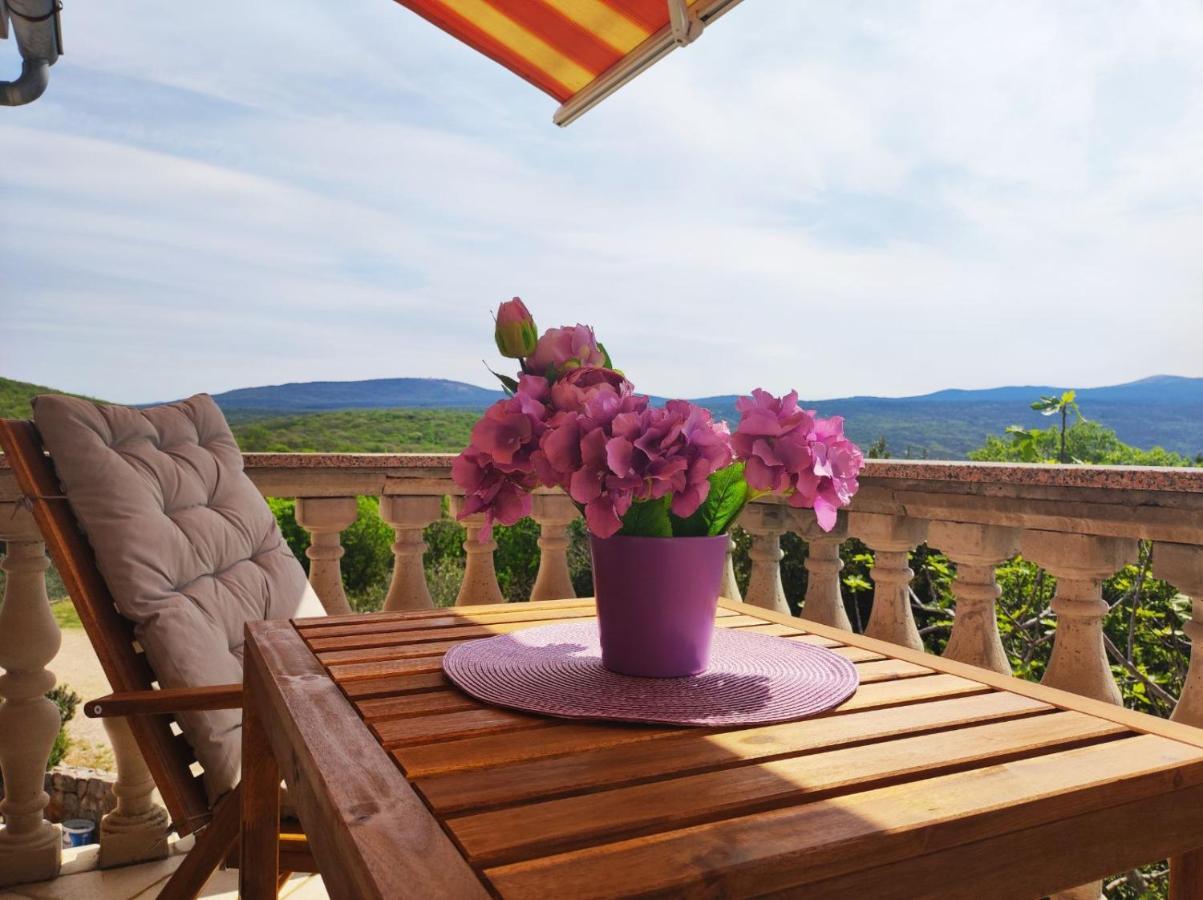 Lavanda Apartment クルク エクステリア 写真