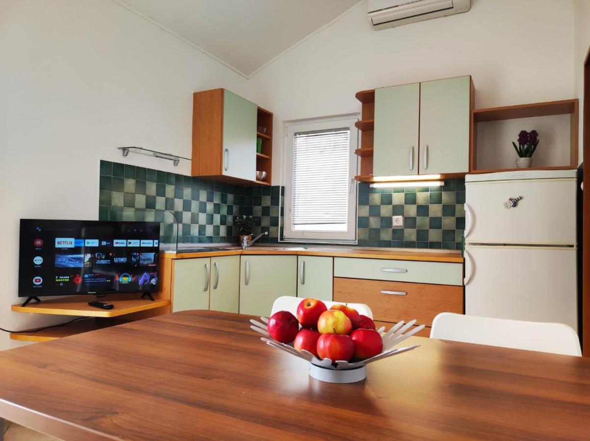 Lavanda Apartment クルク エクステリア 写真
