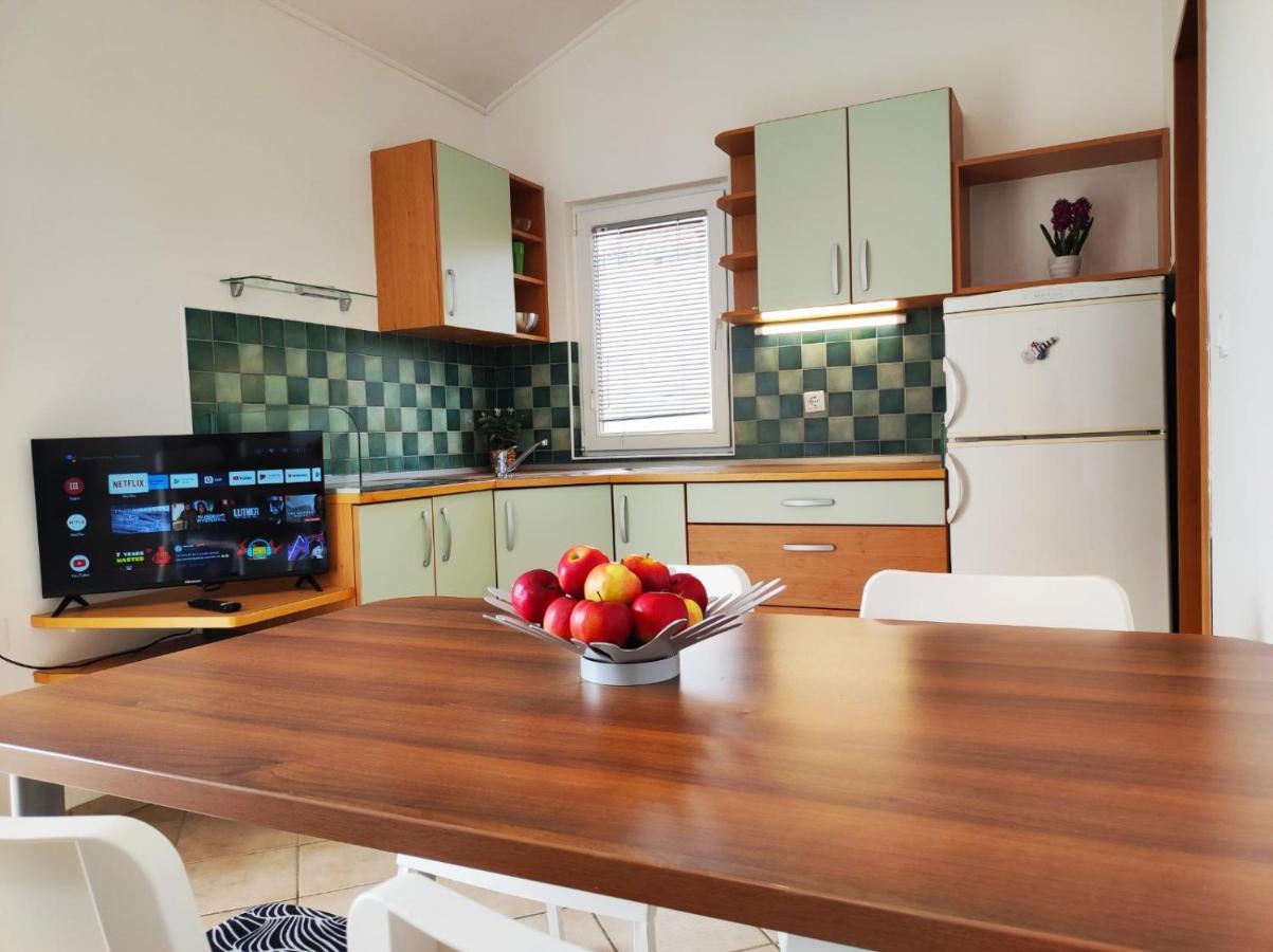Lavanda Apartment クルク エクステリア 写真