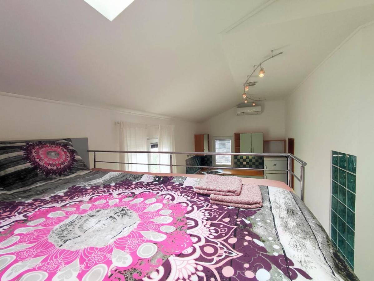 Lavanda Apartment クルク エクステリア 写真